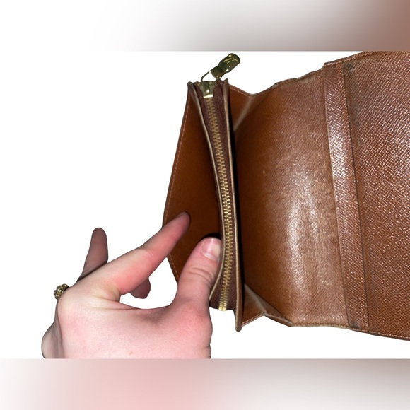 Louis Vuitton Monogram Porte-Monnaie Tresor wallet LV Classic Monogram - Picture 13 of 14